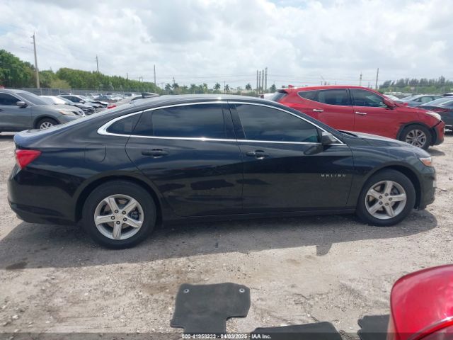 1G1ZB5ST5NF211567 Chevrolet Malibu Fwd Ls