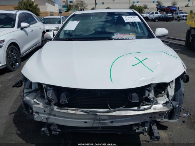 4T1B11HK0KU701808 Toyota CAMRY SE