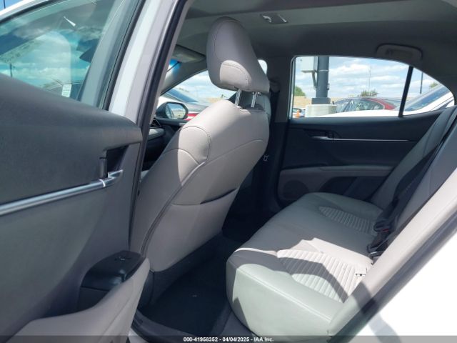 4T1B11HK0KU701808 Toyota CAMRY SE