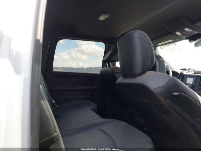 3C6UR5HL9PG544416 RAM 2500 Tradesman  4x4 8' Box