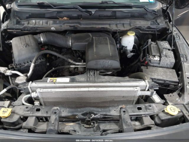 1C6RR7GG0KS744706 RAM 1500 Classic Slt  4x4 6'4 Box