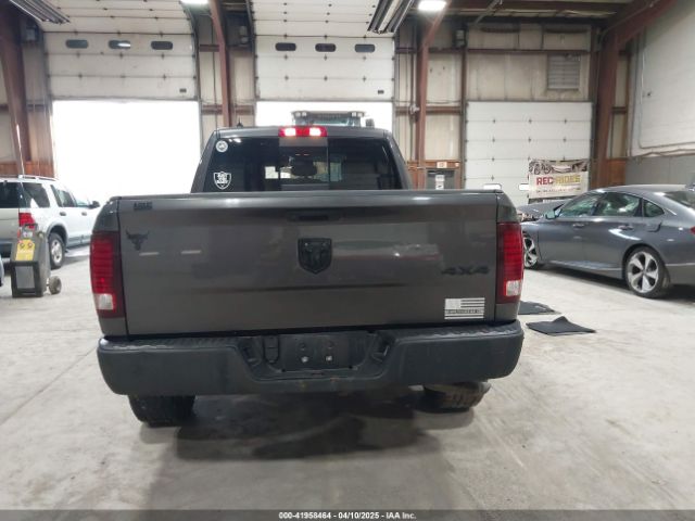 1C6RR7GG0KS744706 RAM 1500 Classic Slt  4x4 6'4 Box