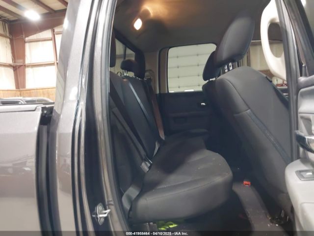 1C6RR7GG0KS744706 RAM 1500 Classic Slt  4x4 6'4 Box