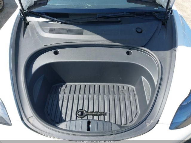 5YJ3E1EA1PF558926 Tesla Model 3 Rear-wheel Drive