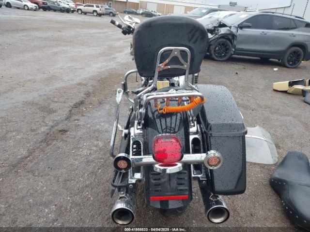 2018 HARLEY-DAVIDSON FLHR 1HD1FBC31JB674666 Photo 5
