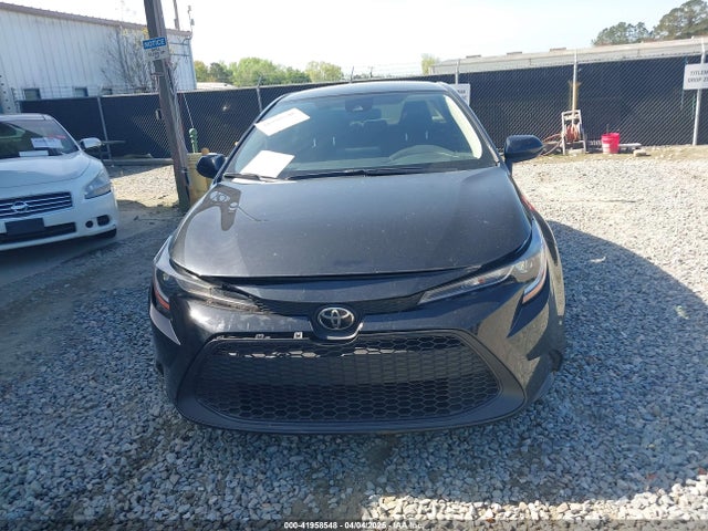 JTDEPMAE0NJ207606 Toyota COROLLA LE
