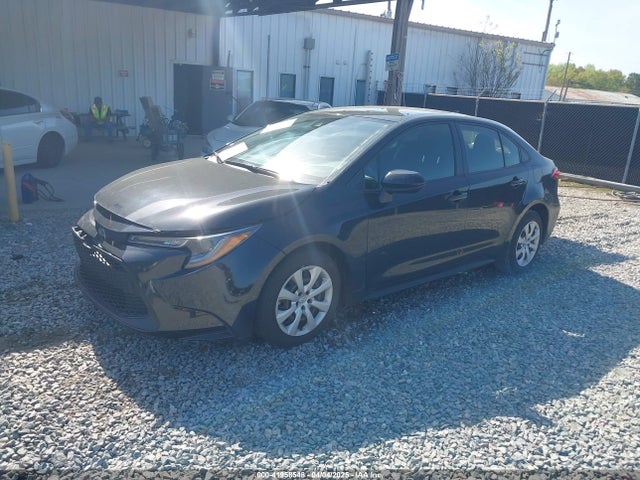 JTDEPMAE0NJ207606 Toyota COROLLA LE