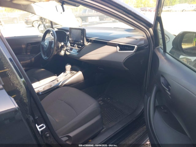 JTDEPMAE0NJ207606 Toyota COROLLA LE