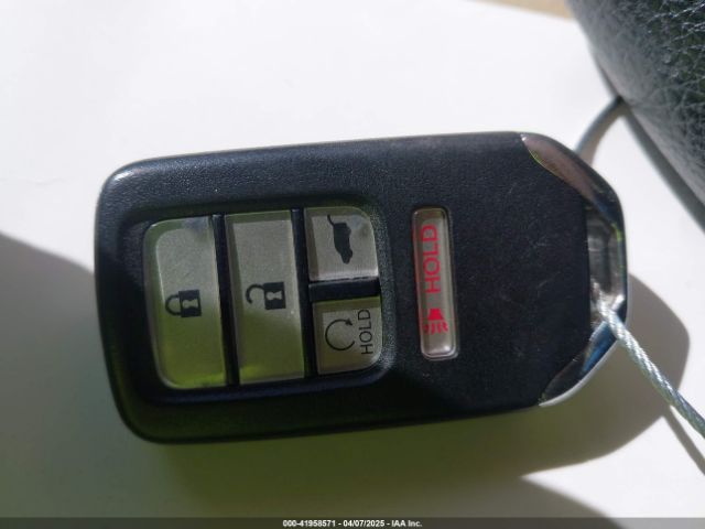 5FNYF8H23KB025310 Honda Passport Sport