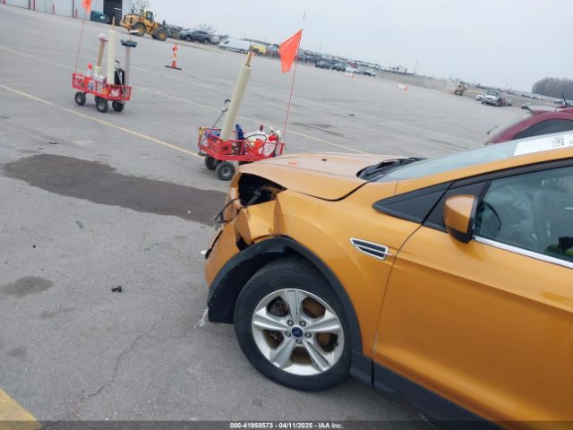 1FMCU9GX1GUC59233 Ford ESCAPE SE