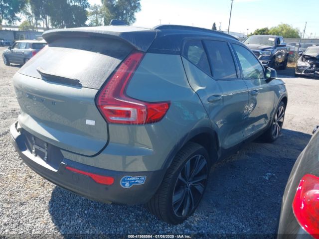 2021 VOLVO XC40 RECHARGE PURE ELECTRIC YV4ED3UR8M2563423 Photo 3