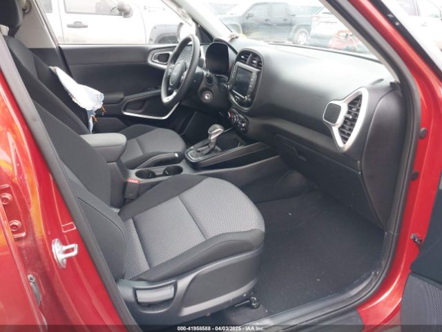 KNDJ23AU0R7916828 KIA SOUL LX