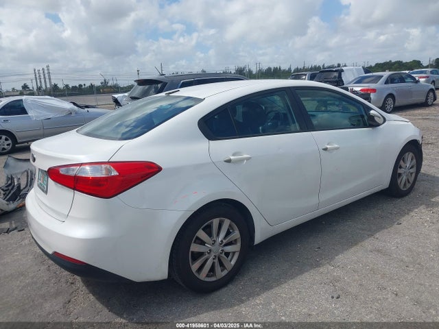 KNAFX4A69F5356035 KIA FORTE LX