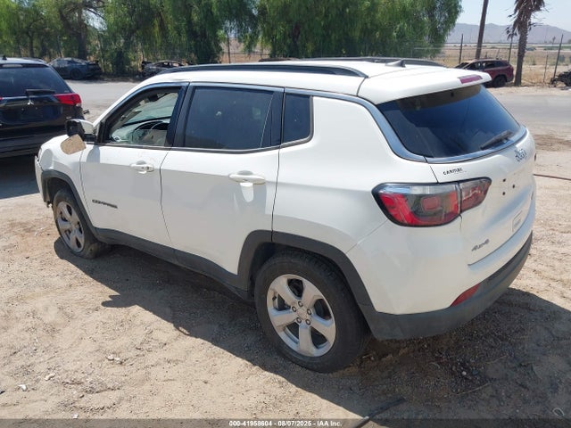Jeep Compass 2020 3C4NJDBB1LT145760 Image 3