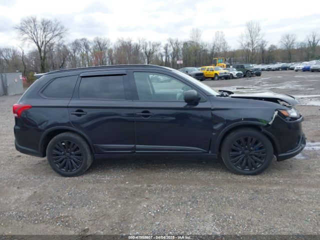 JA4AD2A38KZ047573 Mitsubishi Outlander Es