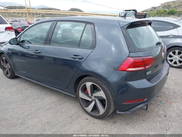 3VW547AU0JM297576 Volkswagen Golf GTI