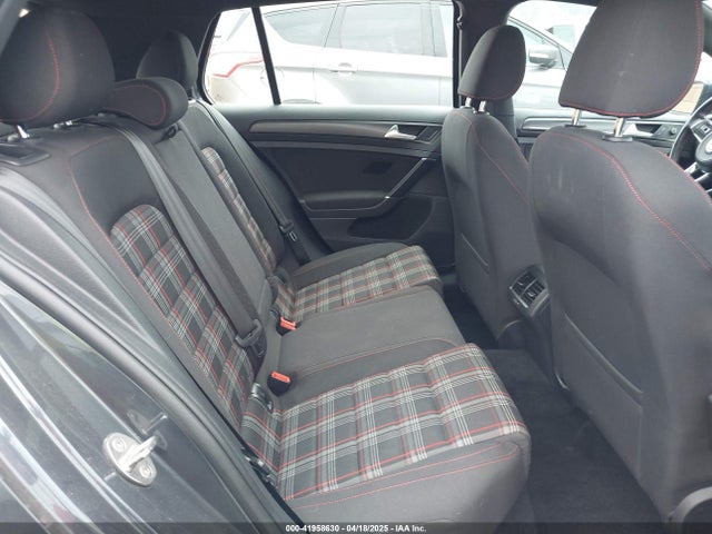 3VW547AU0JM297576 Volkswagen Golf GTI