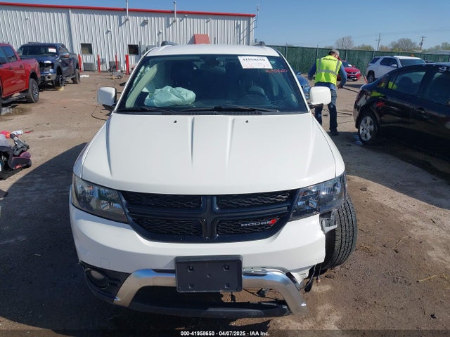 3C4PDDGG0JT386534 Dodge Journey Crossroad Awd