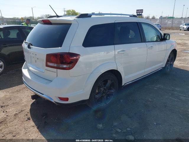 3C4PDDGG0JT386534 Dodge Journey Crossroad Awd