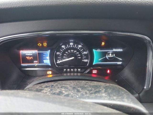 5LMJJ2HT3HEL04748 Lincoln Navigator Select