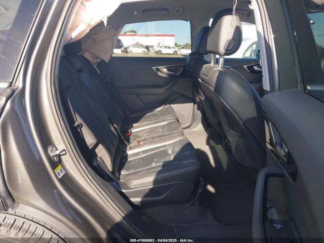 WA1AAAF72KD035141 Audi Q7 55 Premium/55 Se Premium