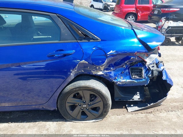 KMHLM4AG5MU073105 Hyundai ELANTRA SEL