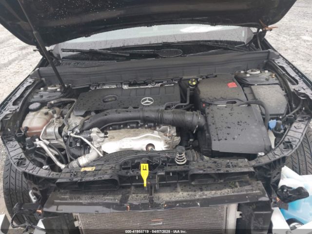 W1N4M4HB3NW236237 Mercedes-Benz Glb 250 4matic