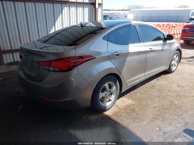 5NPDH4AE8FH603186 Hyundai ELANTRA SE