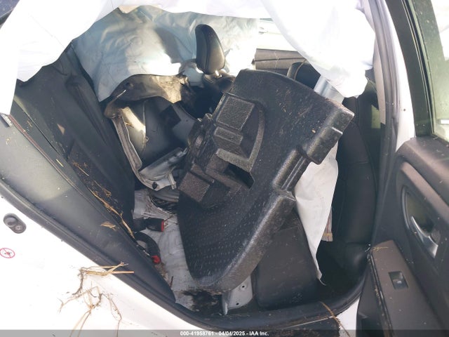 4T1BF1FK1HU722048 Toyota CAMRY SE
