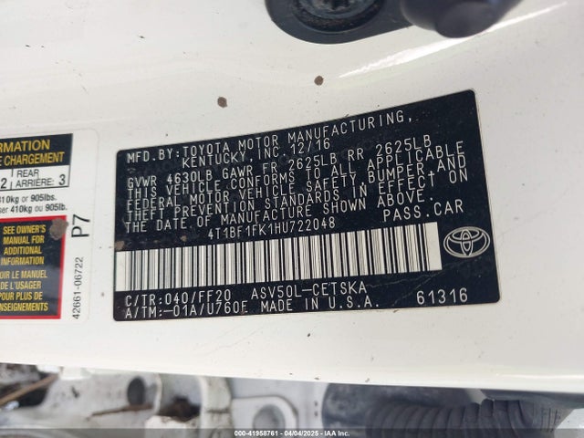4T1BF1FK1HU722048 Toyota CAMRY SE