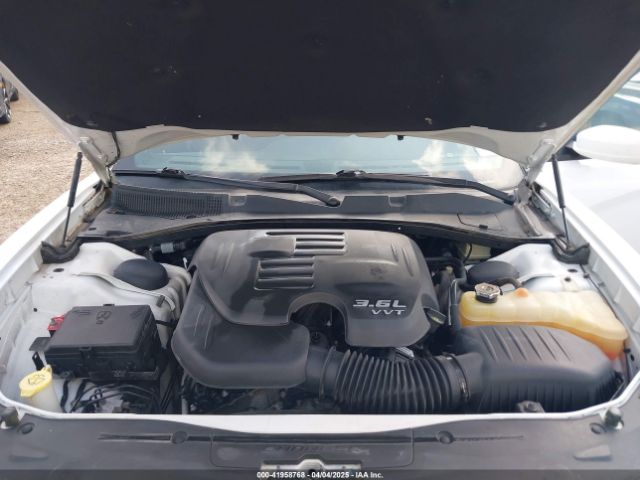 2C3CDXBG4GH205898 Dodge Charger Se