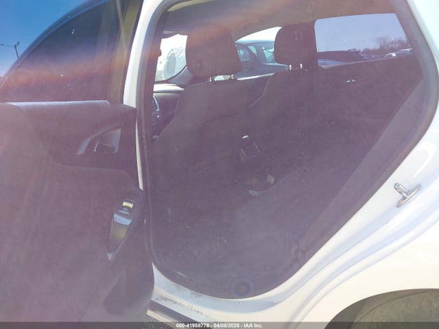1G1ZE5ST6HF271837 Chevrolet MALIBU 1LT