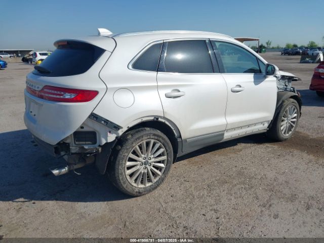 2019 LINCOLN MKC 5LMCJ1C92KUL35937 Photo 3
