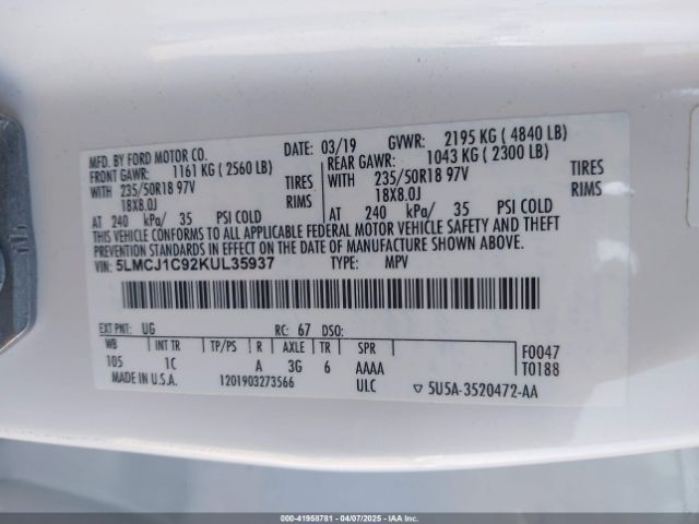 2019 LINCOLN MKC 5LMCJ1C92KUL35937 Photo 8