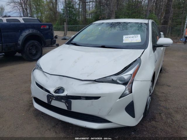 JTDKARFU1H3533778 Toyota Prius Three