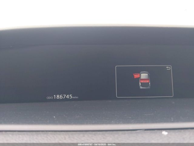 JTDKARFU1H3533778 Toyota Prius Three