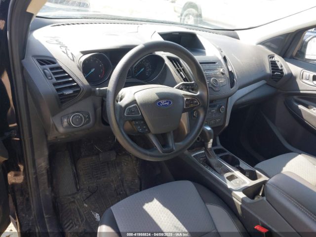 1FMCU0GD5HUD27584 Ford ESCAPE SE