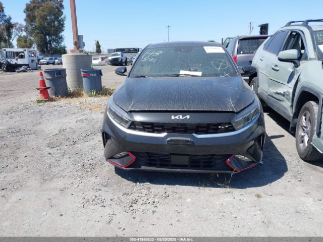3KPF44AC9NE456303 KIA FORTE GT