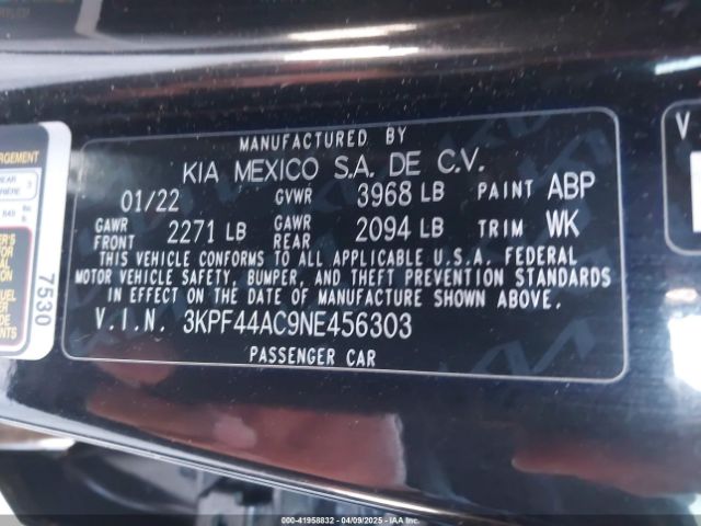 3KPF44AC9NE456303 KIA FORTE GT