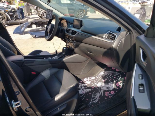 JM1GL1V58H1156051 Mazda Mazda6 Touring