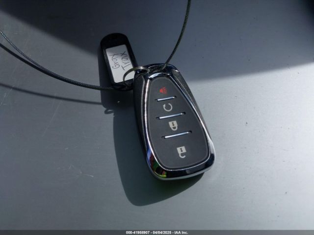 KL77LHEP0SC020807 Chevrolet Trax Fwd Lt
