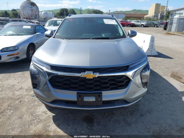 KL77LHEP0SC020807 Chevrolet Trax Fwd Lt