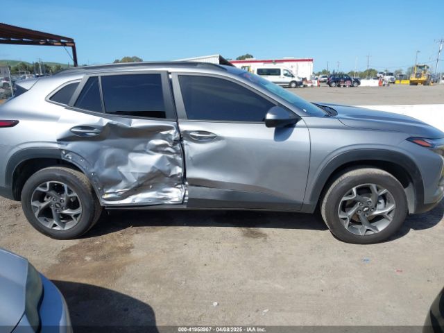 KL77LHEP0SC020807 Chevrolet Trax Fwd Lt