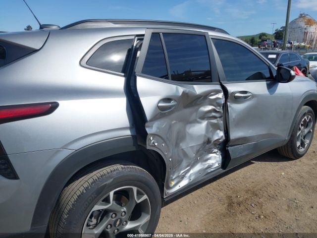KL77LHEP0SC020807 Chevrolet Trax Fwd Lt