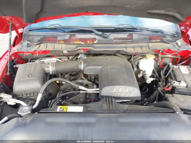 1C6RR6FG2KS603678 RAM 1500 Classic Tradesman  4x2 6'4 Box