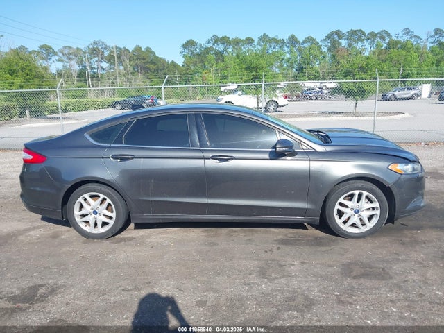 1FA6P0HD7G5132981 Ford FUSION SE