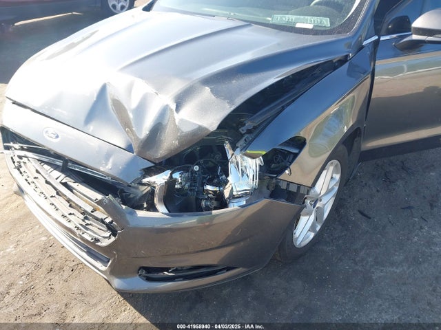 1FA6P0HD7G5132981 Ford FUSION SE