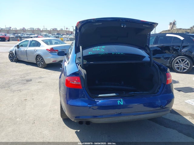 2013 AUDI A4 WAUAFAFL8DN049558 Photo 5