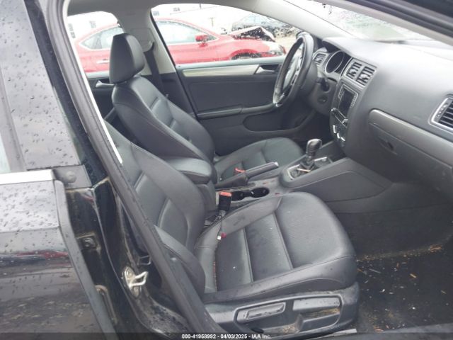 3VWDB7AJ1HM302334 Volkswagen Jetta 1.4t Se