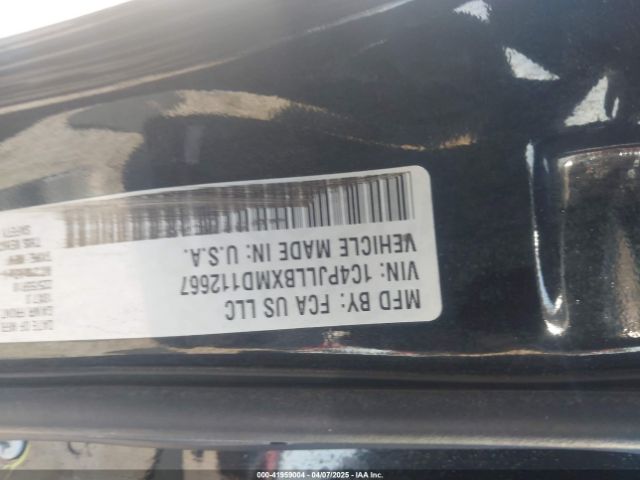 1C4PJLLBXMD112667 Jeep Cherokee Altitude Fwd